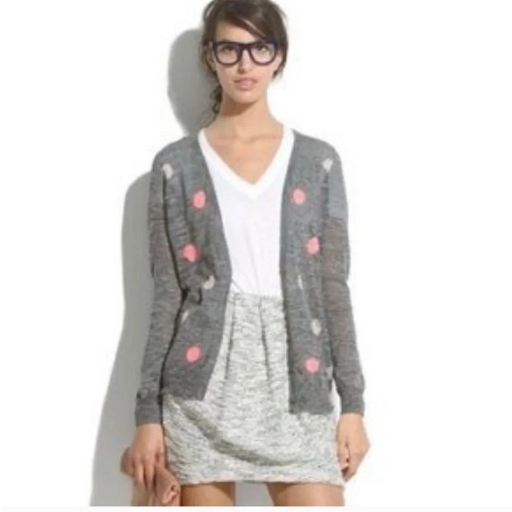 Madewell Grey & Pink Polka Dot Button-Up Metal Button Sweater size Medium in EUC - Picture 1 of 4